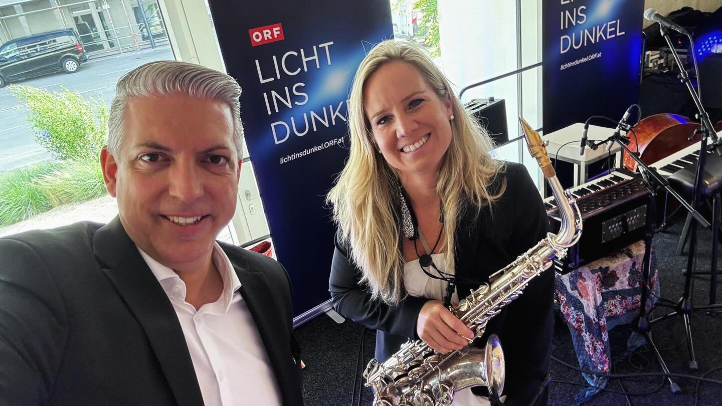 Tag der offenen Tür im Cape10 #lichtinsdunkel #cape10 #saxgoespop #djstevenick