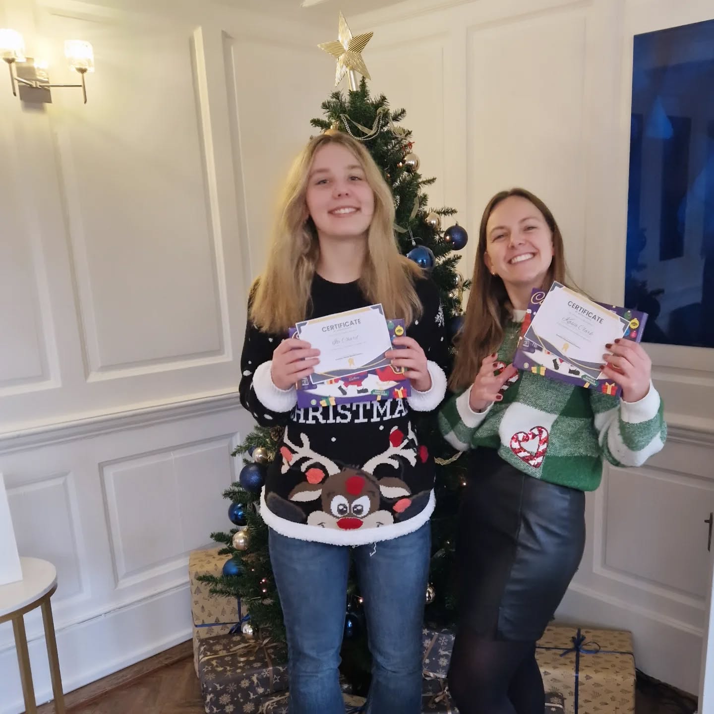 Celebrating these two on no sick days for 2024 🙏
Isi, our youngest team member and Kas, our practice manager ✨️ Well done, guys ✨️