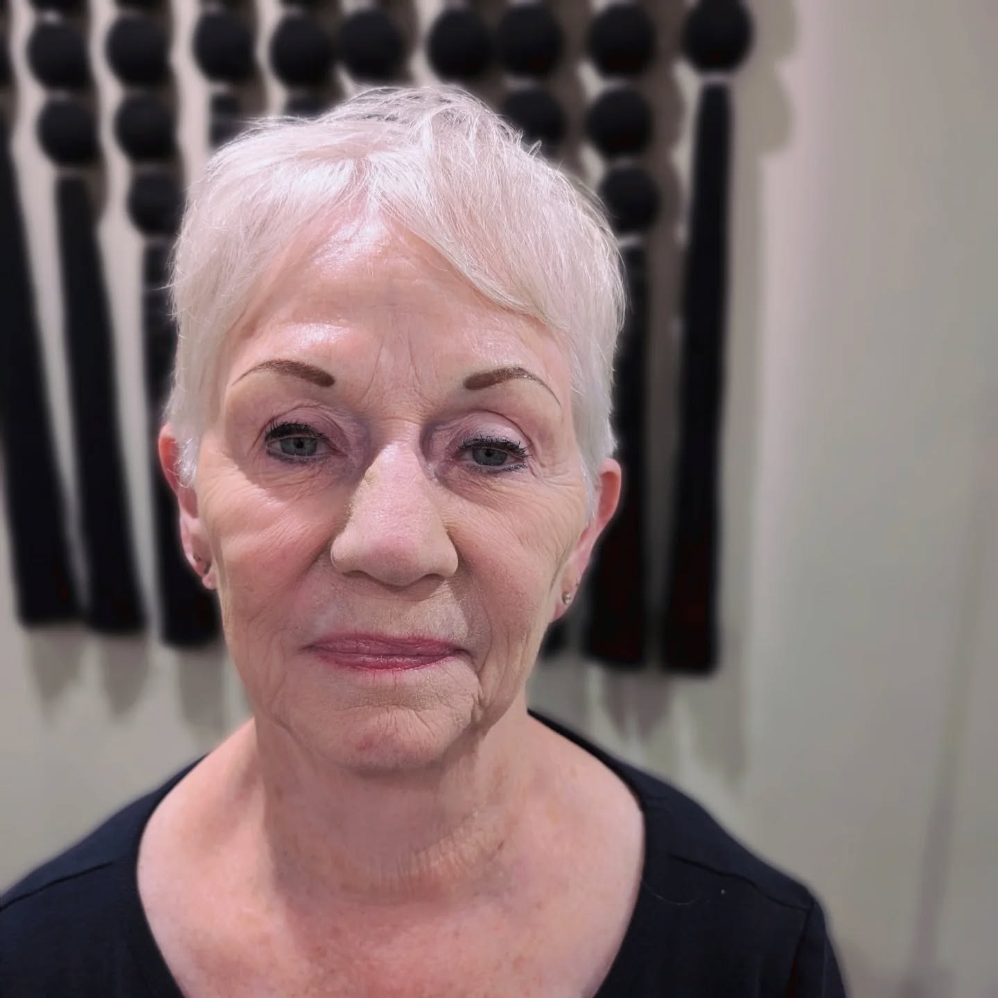 Just a little refresh on some beautiful brows! I really enjoyed working on this wonderful woman! I will be honest the stories and conversations I have with my clients is truly my favorite part of the job. Thank you all so much for bringing me into your life 🤗
#permanentmakeuplifestyle #brows #eatoncolorado #lifestories #waterproofmakeup