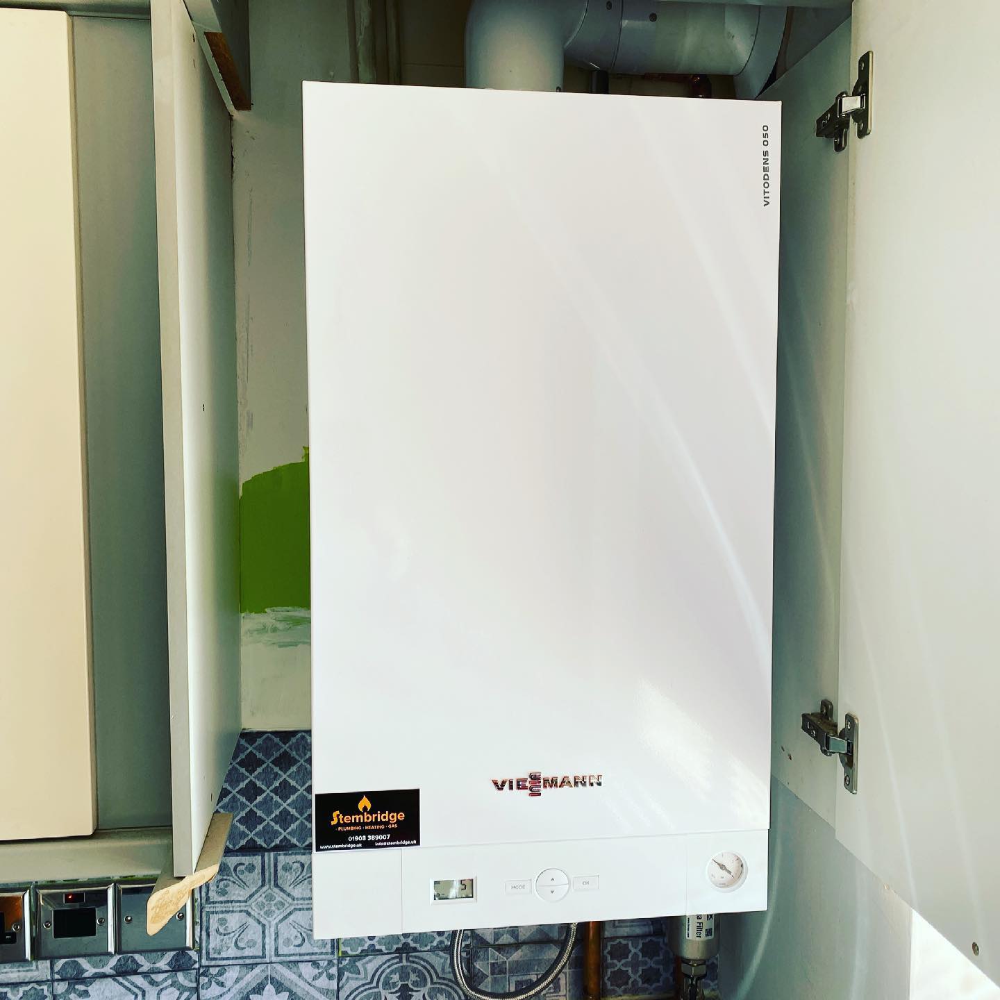 New #Viessmann boiler fitted today with #12yearwarranty!
👉Follow @stembridgeplumbing 👋
👉Follow @stembridgeplumbing 👋
❤️Double tap❤️
❤️Double tap❤️
____________________________________
👉 Follow @stembridgeplumbing
👉 Follow @stembridgeplumbing
👉 Follow @stembridgeplumbing
____________________________________
👥 Tag a Friend
🛎 Turn on Post Notifications
👨💻 Save to Look at Later
____________________________________
#plumber #heatingengineer #heating #gas #gasengineer #hotwater #radiator #boiler #service #boilerservice #local #angmering #rustington #eastpreston #arundel #chichester #bognorregis #bathroom #bathroominstallation #gasman