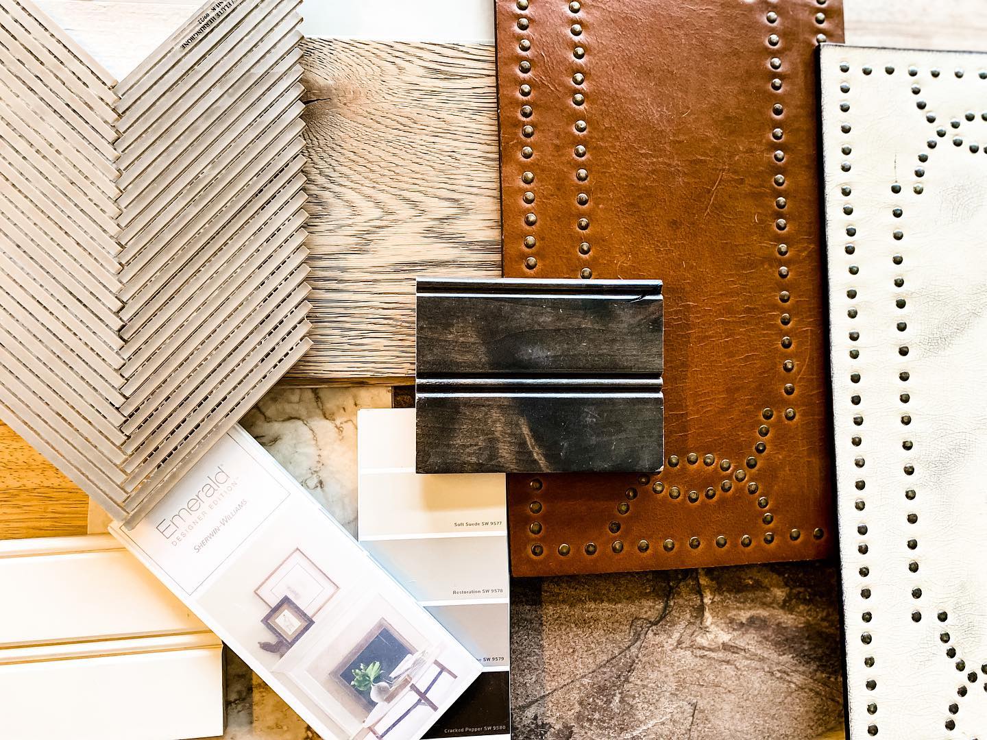 This cold weather has us even more excited about this warm pallet.
Rustic & refined…quite possibly my personal favorite! This Swan River front home is currently down to the studs and we are excited for another transformation! #rusticandrefined #interiordesign #interiorremodel #guttedtothestuds #swanriverbigfork #lifefortified #strongholddesign