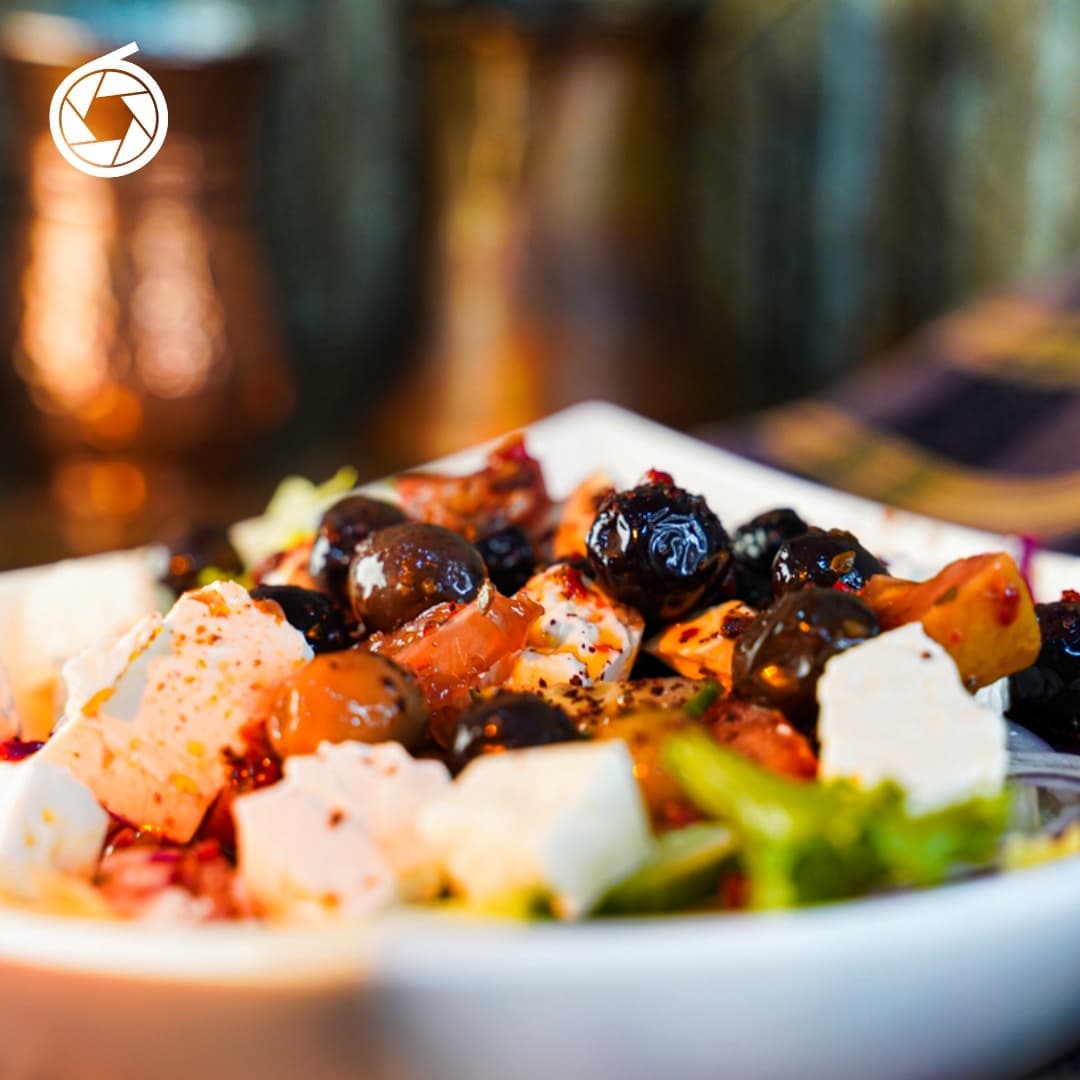 Head to @tipoorestaurant and grab yourself a Turkish Feta Salad 🥗