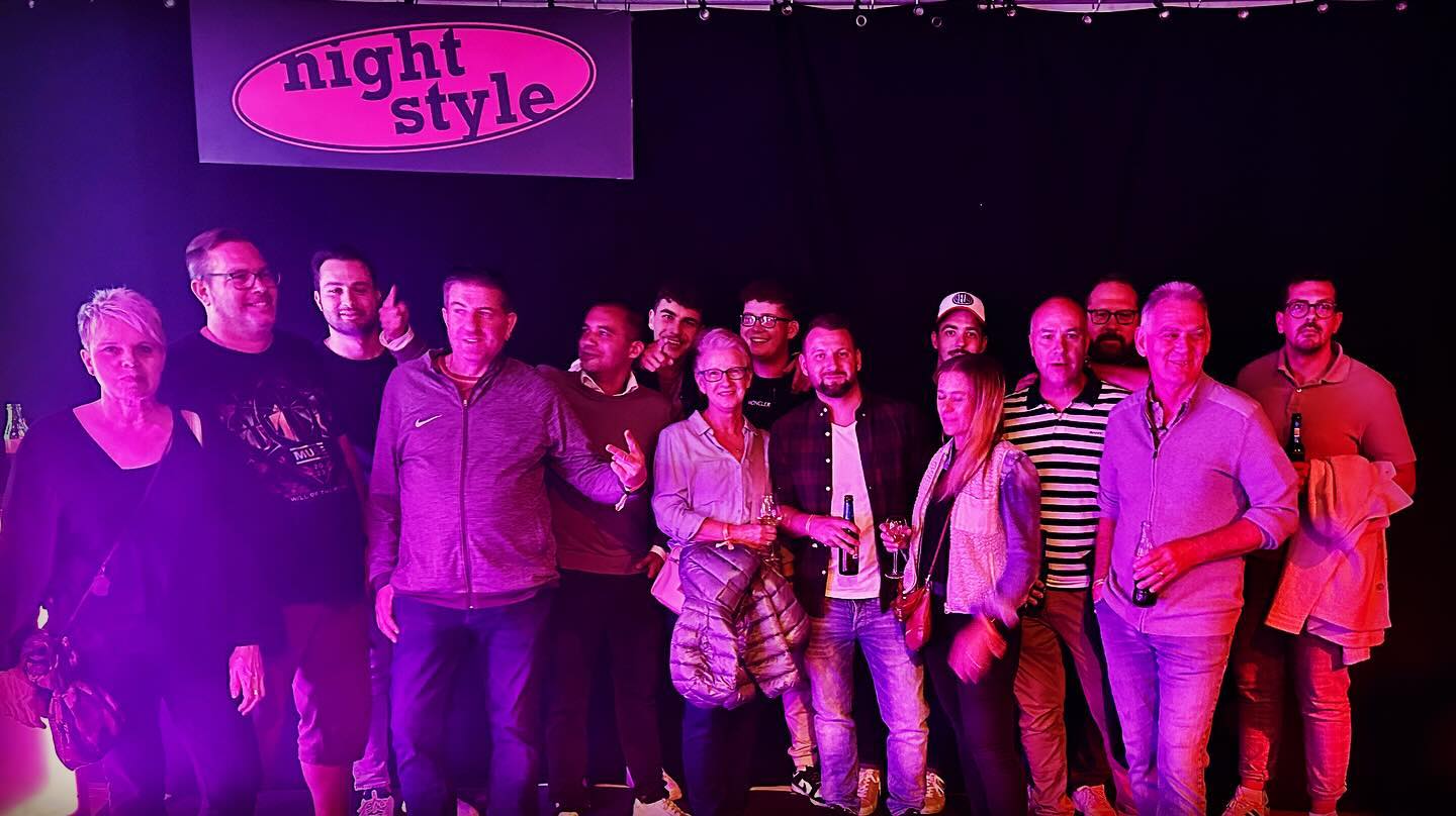 Au mir göh Style am Night Style