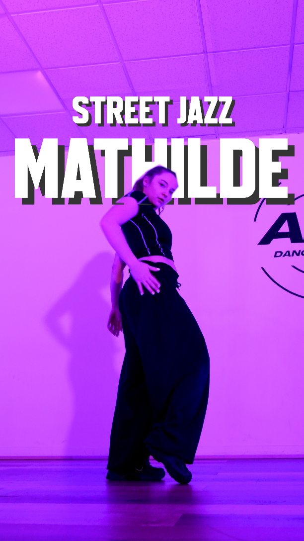 COURS DE MATHILDE EN STREET JAZZ💥
📍 AEC DANCE STUDIO
Lieu: 2 place rutebeuf, 75012 PARIS
#streetjazz #streetjazzdance #jazz #jazzparis #street parisdanse paris paris12 francedance