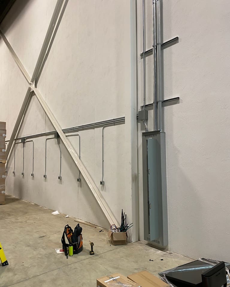 600V charging stations all piped in.
#cleanlines #theboldgroup #electrical #electricianlife #electriciansofinstagram #takeprideinyourwork #electric #wedoitall #conduit