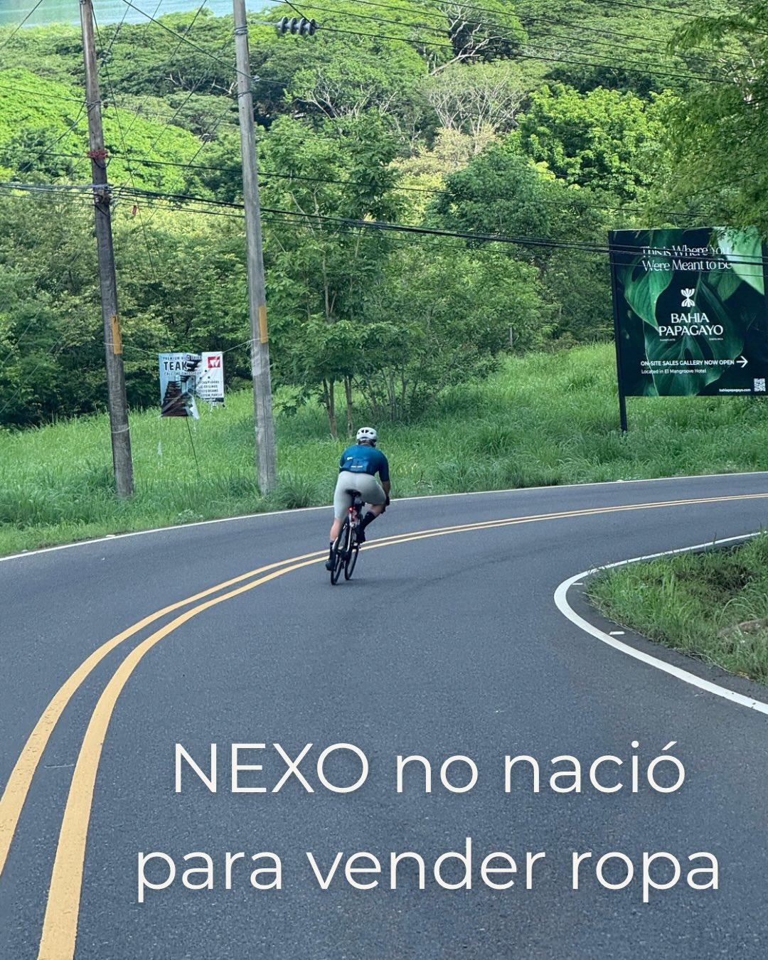 No nacimos para seguir tendencias.
Nacimos rodando, probando y ajustando.
Hicimos la ropa que queríamos usar.
Eso es NEXO!