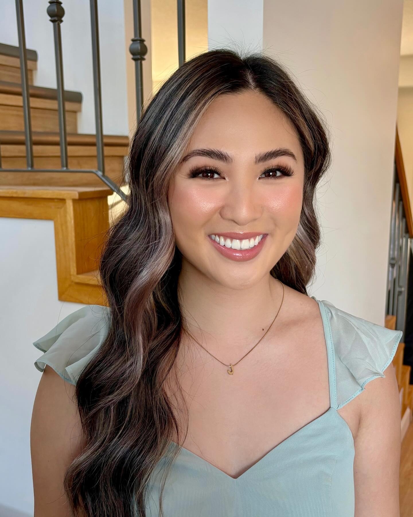 Reunited with one of my day ones! She's glowing!!!
Holiday bookings: jeloalindayuartistry@gmail.com