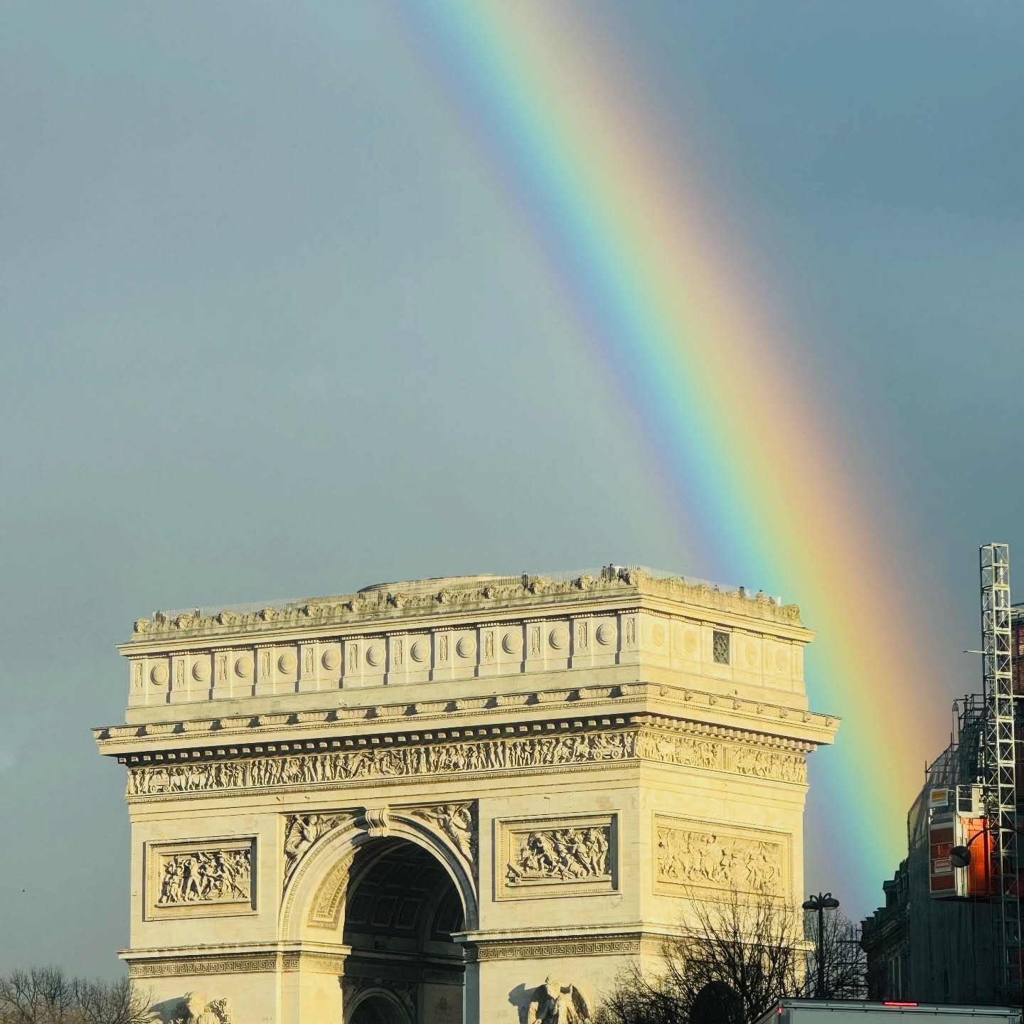 PARIS • Un peu de magie, sans prévenir