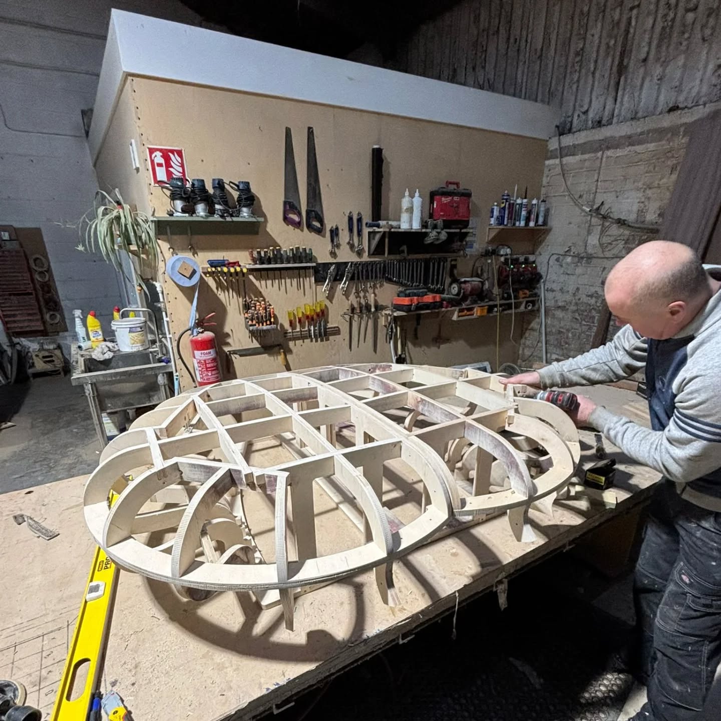 Complex 5 axis plywood assembly to make a car!
We cut these components on our 5axis flatbed to makeup these formers. The edge angles are important for the metalwork to form around afterwards
#5axis #assembly #plywood #car #benchjoinery #3d