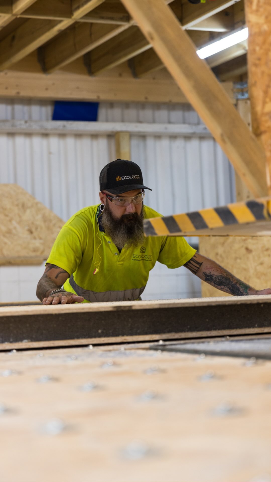 A busy start to the new year in our New Forest workshop. Our team is busy behind the scenes, where all our customer projects begin.
#workshoplife #sips #manufacturingprocess #sitepreparation #timberengineering