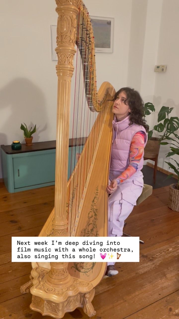 💓✨
Singing and playing this beautiful song next week with @ensemblereflektor at Takeover Festival @festspielhausbadenbaden 🌟
@musicianderson has written this wonderful arrangement and is writing even more music for our concert „Euphoria“! 🫶🏻