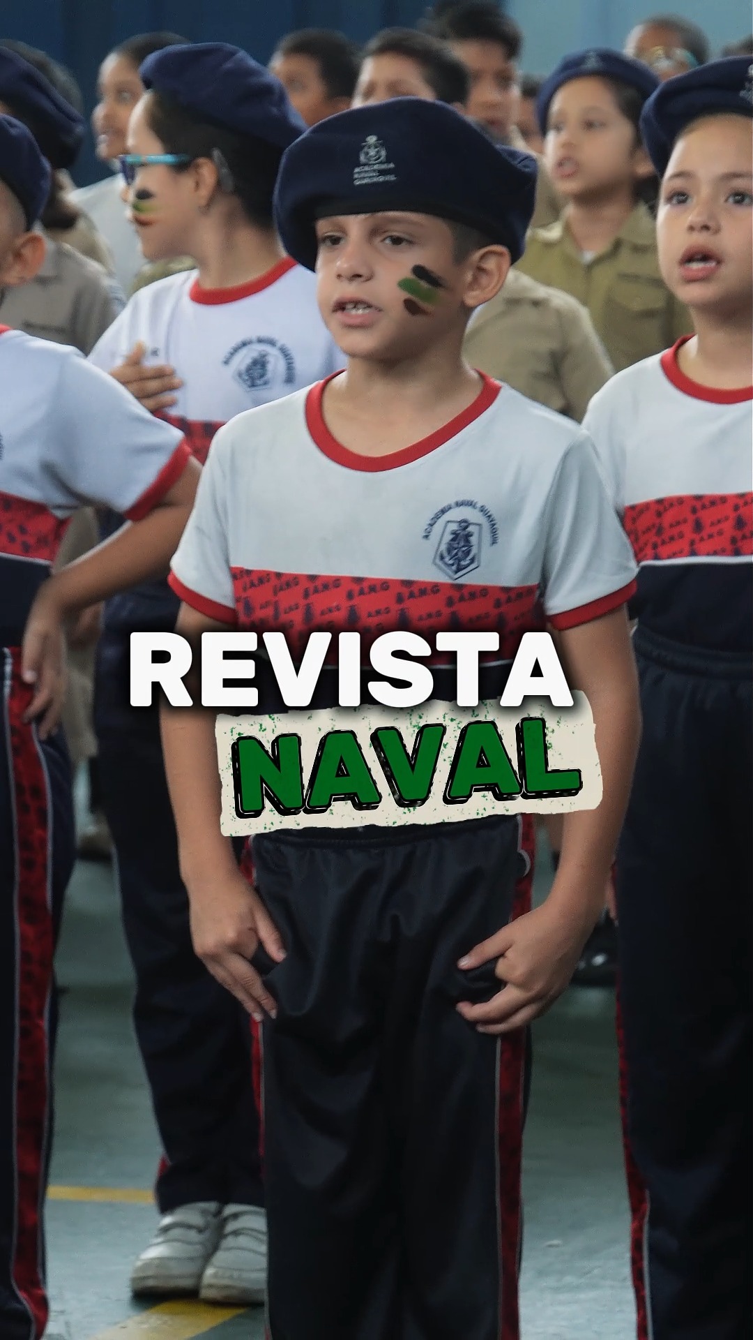 Con paso firme y actitud positiva, nuestros estudiantes de Básica Media vivieron la Revista Naval, una experiencia que refuerza la disciplina, el orden y el orgullo institucional. Así se forman los valores que marcan el futuro💙⚓️
#CadetesANG #ANG #AcademiaNavalGuayaquil #OrgulloNavalino #DisciplinaQueTransforma #formaciónconpropósito #FormandoLíderes