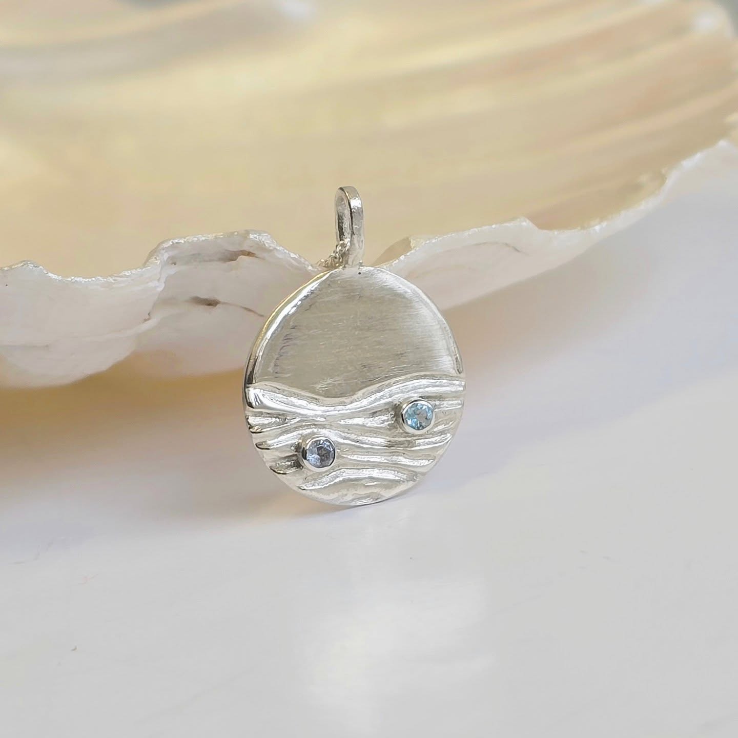 Waves of St Ouen 🌊
Inspired by morning walks along St Ouens bay and the ever-changing tides.