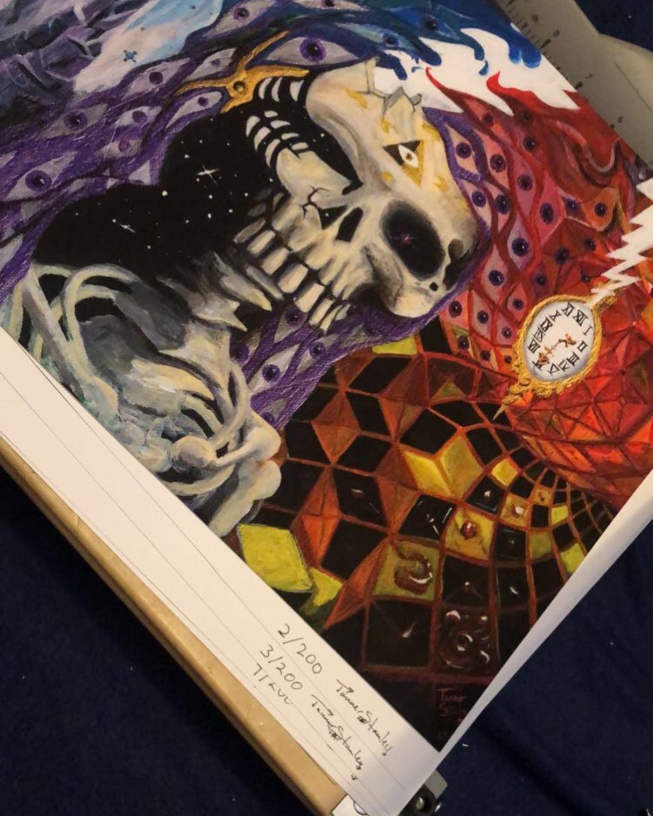 “Observer of Time’s Pace” 11x 14” matte giclee prints, limited 200 copies! DM me or purchase through www.aesthesia.store
#gratefuldead #psychedelicart #acrylicpainting #dreampunk #surrealism #limitededition #limitedprint