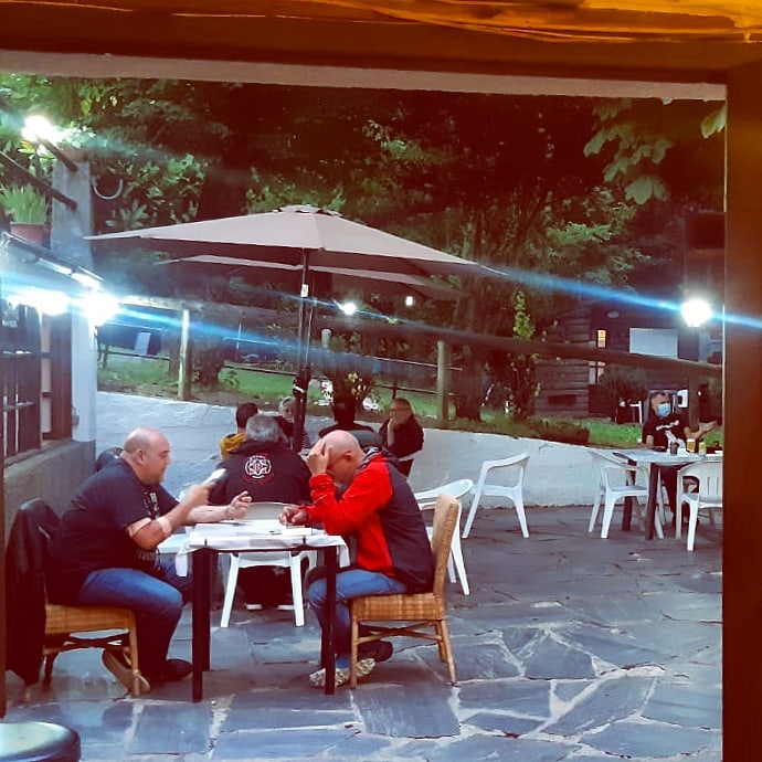 🏕noches del bar