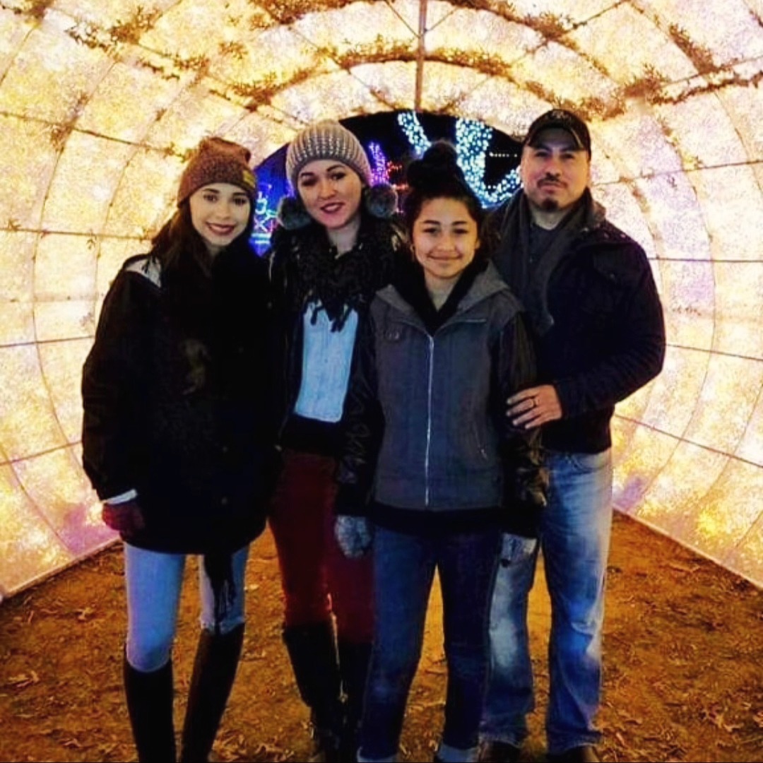 From our family to yours, wishing you a very Merry Christmas and Happy Holidays to all. Hope you all enjoyed a special day with those you love 💜
.
.
.
#merrychristmas #happyholidays #familytime #familyowned #smallbusiness #thankyou