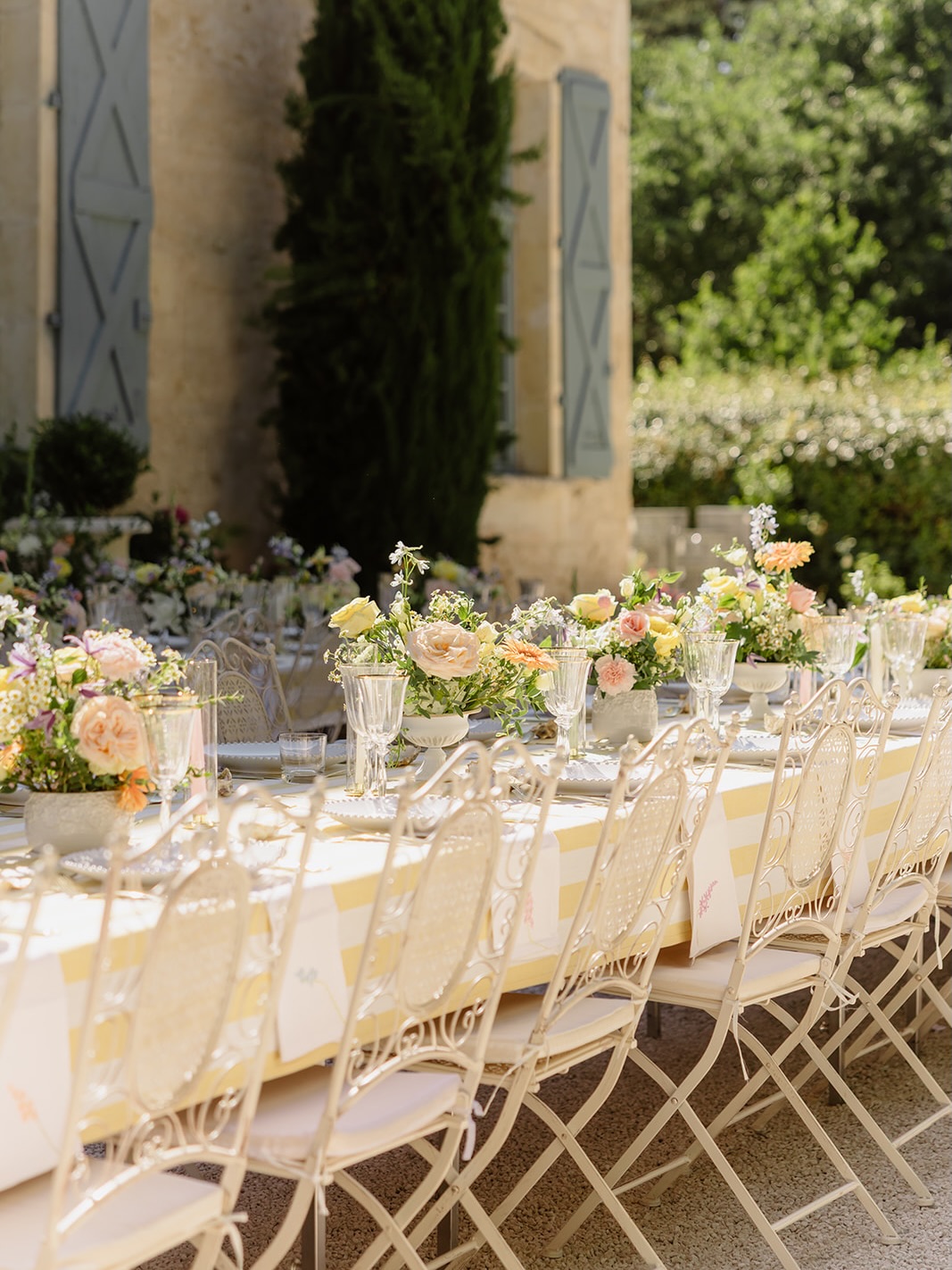 Weโre sharing with you, ever so discreetly, a behind-the-scenes look at the making of this beautiful wedding, the one where every detail played its part, and where love shone even brighter than usual ๐ค
(turn up the volume)
This post is thanks to
Photographerย @linabernard_photographe
Videographerย @itsangelemary
And my amazing team
Wedding planner :ย @sun_day_wedding
Venueย @domainerodier
Flowersย @atelier.petitbrin
Catererย @party.in.france
Hair stylistย @shannon_chaban
Dressย @leahdagloria