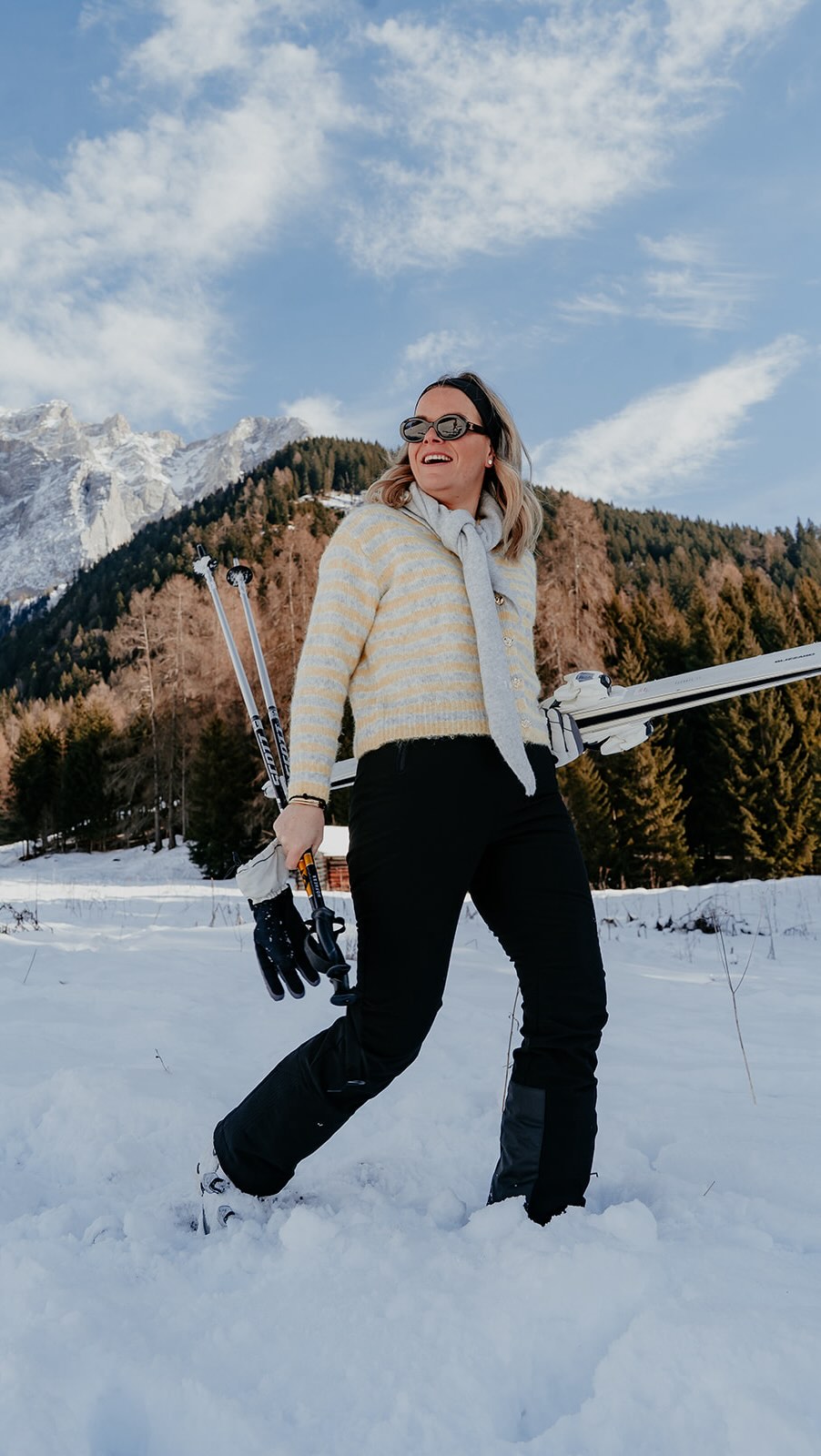 Tijd voor een nieuwe winkeltour! Volg Milla doorheen de nieuwe collectie 🛒
www.juliabybb.com
#juliabybb #juliaturnhout #juliareel #webshop #ootd