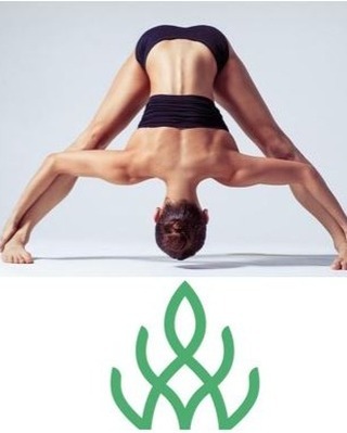 Schenken Sie einen GUTSCHEIN zur Entspannung.
Dynamische, fließende Sequenzen, in denen energetisierende und kraftvolle Asanas aneinander gereiht werden. Verbunden mit einem tiefen, feinen, langen Atem zu einer dem Tempo entsprechenden Musik.
Körper und Geist verbinden sich und lassen die Lebensenergie fließen.
Körperlich herausfordernd, den Geist klärend, präzise, intensiv und immer mit einem Lächeln im Gesicht.
#bodywork
#businessyoga
#Businesspilates
#anatomie
#pysioglogie
#faszienyoga
#rückkenschulternacken
#taoyinausbildung
#taichioststadt