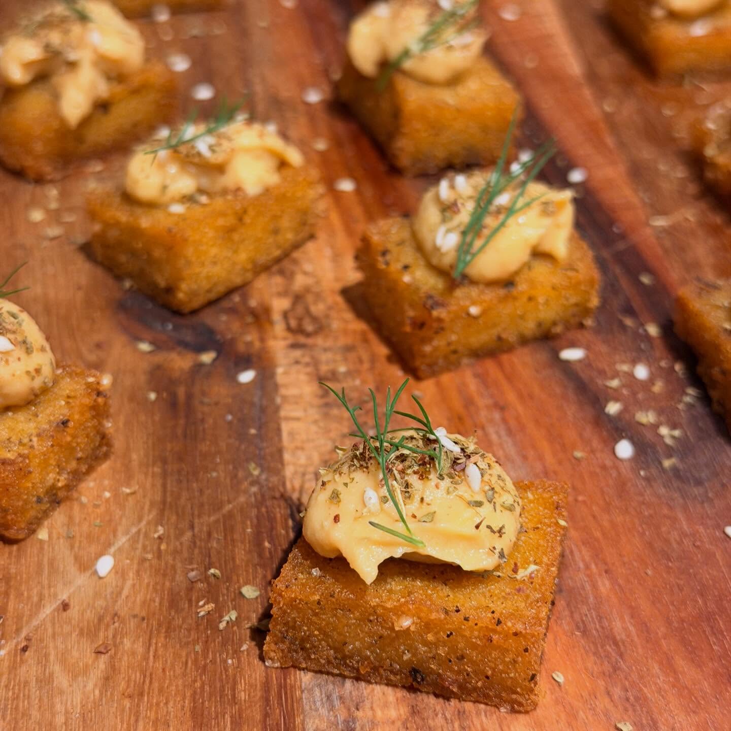 Veganuary! 🥑 You don’t need to eat meat everyday…
We have several clients that are vegans and it’s a nice change to cook something different.
It can be a tough challenge for some chefs but we are happy to cook for all dietary requirements.
@luxuryprivatechef
It in the pictures we have a special 3 course menu with canapés to start and chocolates to finish.
💫Canapés
-Fried polenta, spied hummus
-Falafels, coconut & mint yoghurt
-Mini taco, mole negro, avocado
💫Starter
Celeriac gratin, porcini mushroom, pumpkin
💫Main
Roasted cauliflower, cumin, raisin purée, garlic spinach
💫Dessert
Chocolate & avocado cremeux, coconut foam, mango/passion fruit sorbet
💫A selection of chocolates
#luxuryprivatechef #privatechef #vegan #veganuary #veganchef