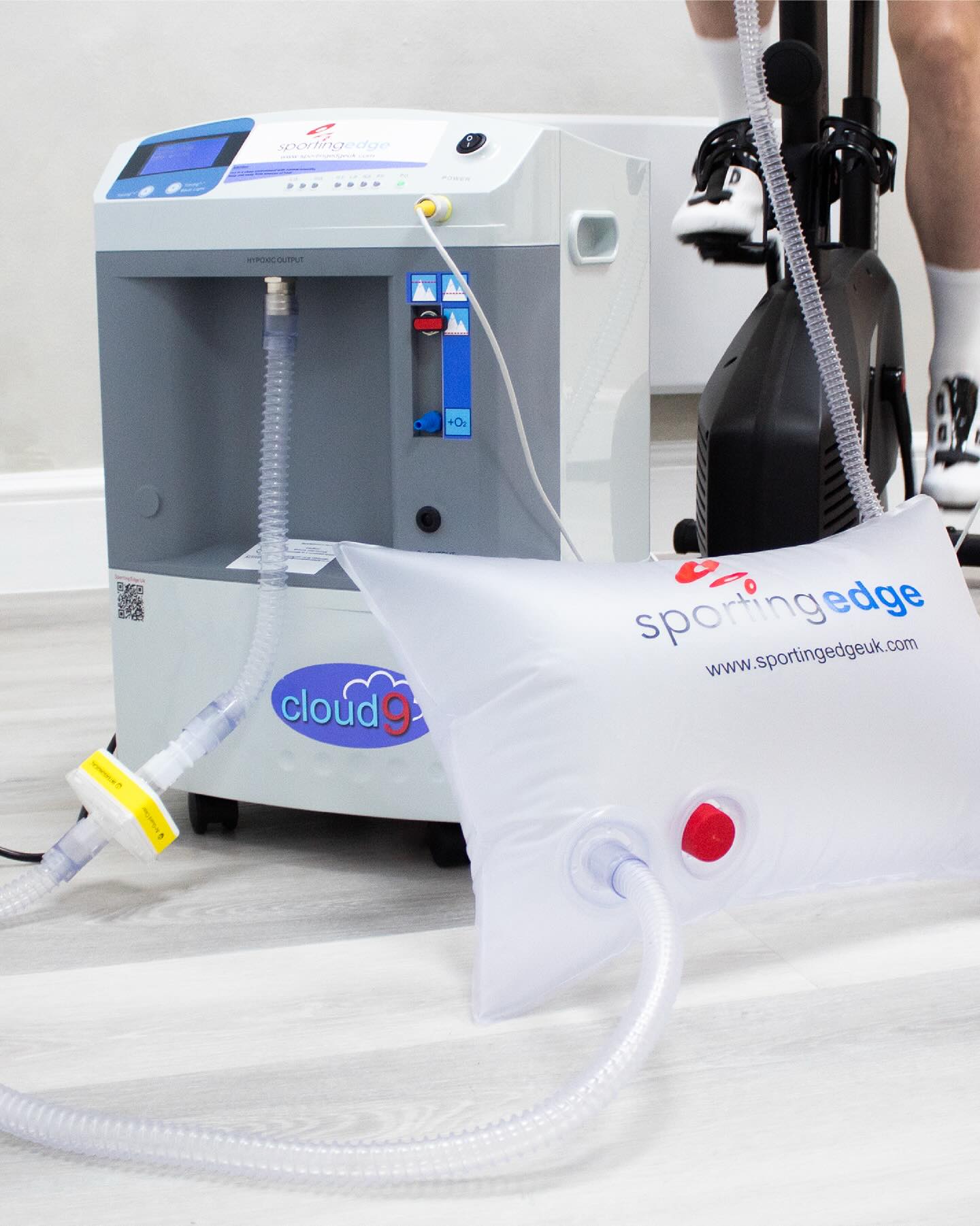 Cloud9…the ultimate pain cave upgrade!
Bring the mountain air to your home with the Cloud9 altitude simulator. Train at 2700m-4000m to achieve all the benefits without the pitfalls.
Get in touch or visit our website to find out more.
#altitudetraining #hypoxictraining #cloud9 #altitudesimulator #livelowtrainhigh