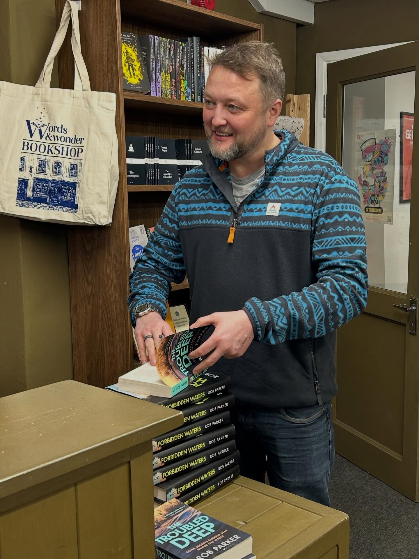 Author Rob Parker kindly popped in to the shop yesterday to sign copies of his Norfolk based crime novels ‘The Troubled Deep’ and the newly released second book in the series ‘Forbidden Water’. Thanks so much Rob, it was great to meet you and we look forward to seeing you again soon!
Rob’s novels are perfect for all you Norfolk crime fans so come and take a look!
‘The follow-up to the excellent The Troubled Deep, the second of the Cam Killick mysteries is tense, intelligent and vividly atmospheric. The Norfolk Broads provide a world of submerged secrets, and Cam is a deeply compelling lead. This is suspense with real momentum, and a narrative that pulls readers deep into a chilling tale told with heart and humanity. Unmissable’
Crime Monthly
@robparkerauthor
@bloomsburypublishing
#norfolk #independentbookshop #downhammarket #norfolkcrimethriller