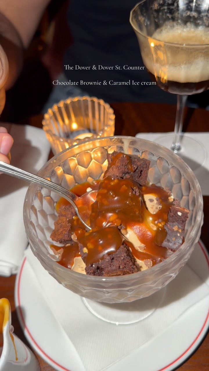 The Dover- Chocolate Brownie and Caramel Cup @thedoverrestaurant
Filling and creamy, nothing too crazy. However, we must say the dinner beat the dessert this time. They just opened a bar right next door (The Dover Street Counter) which is the cooler younger sibling of the Dover. We recommend drinks. Dessert is 6/10
#chocolatebrownies #dessertreview #foodreview #londonguide #foodguide