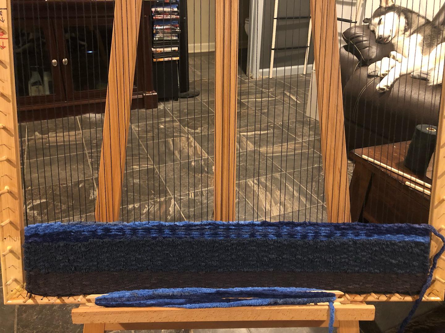 Weaving this baby out, feeling the blues lately.
#bernatblanketyarn #localartists #homedecor #throwblanketsfordays @bashiescustomdesigns @spinriteyarnfactoryoutlet #smallbuisness #timewilltell #custommade