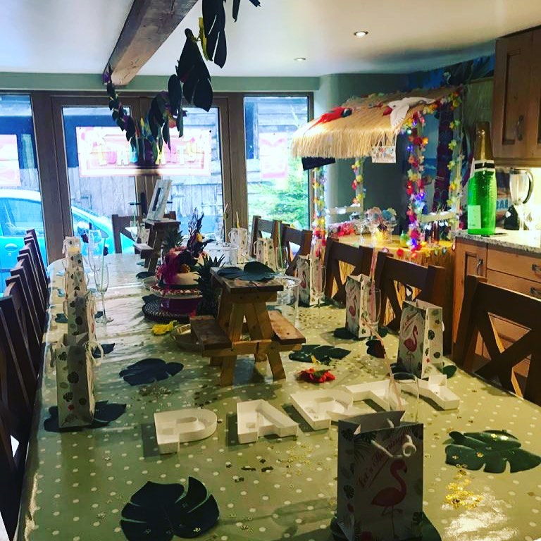 P A R T Y
.
Tag someone you can’t wait to party with once we’re allowed to socialise again 👇
.
#party #houseparty #postlockdown #postlockdownplans #postlockdowngoals #postlockdowntravel #friends #family #gettogether #henparty #familyparty #feast #banquettable #holidaylet #holidaycottage #visitwales #barnconversion #oakbeams