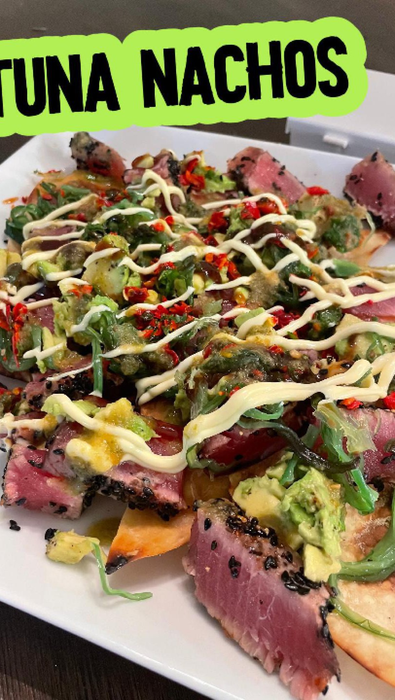 Tuna Nachos. Trust This One
#hotsauce #tequila #jalapeno #tuna #searedtuna