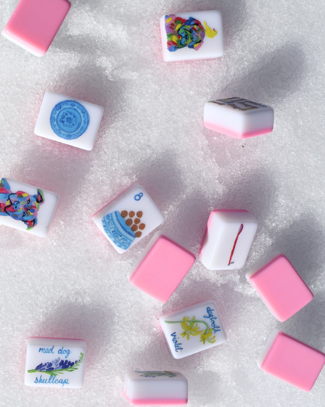 Snowed in = tiles out! ❄️🀄️ Who else played mahjong all weekend long?
#mahjong #mahjongnight #mahjongtiles #custommahjong #mahjong🀄️