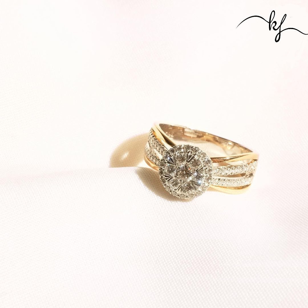 Customise diamond ring
#diamond #madetorder #madetorderjewelry #customjewelry #whitegold #rosegoldjewelry #customweddingring #diamondweddingring #goldbar #kazajewellery #rings #weddingrings