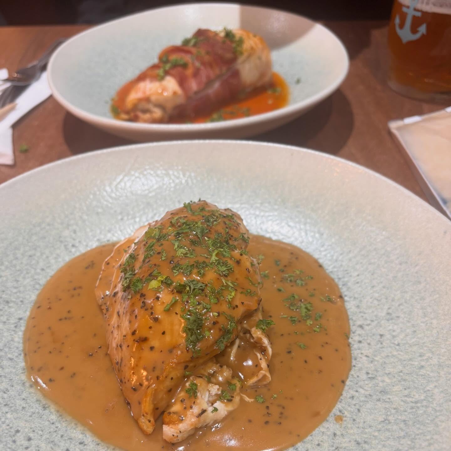 โจ Announcement ๐ฃ
Weโre open this evening!
We are usually closed on a Monday, but tonight weโre open! ๐ธ
Book via DM or email ๐ง