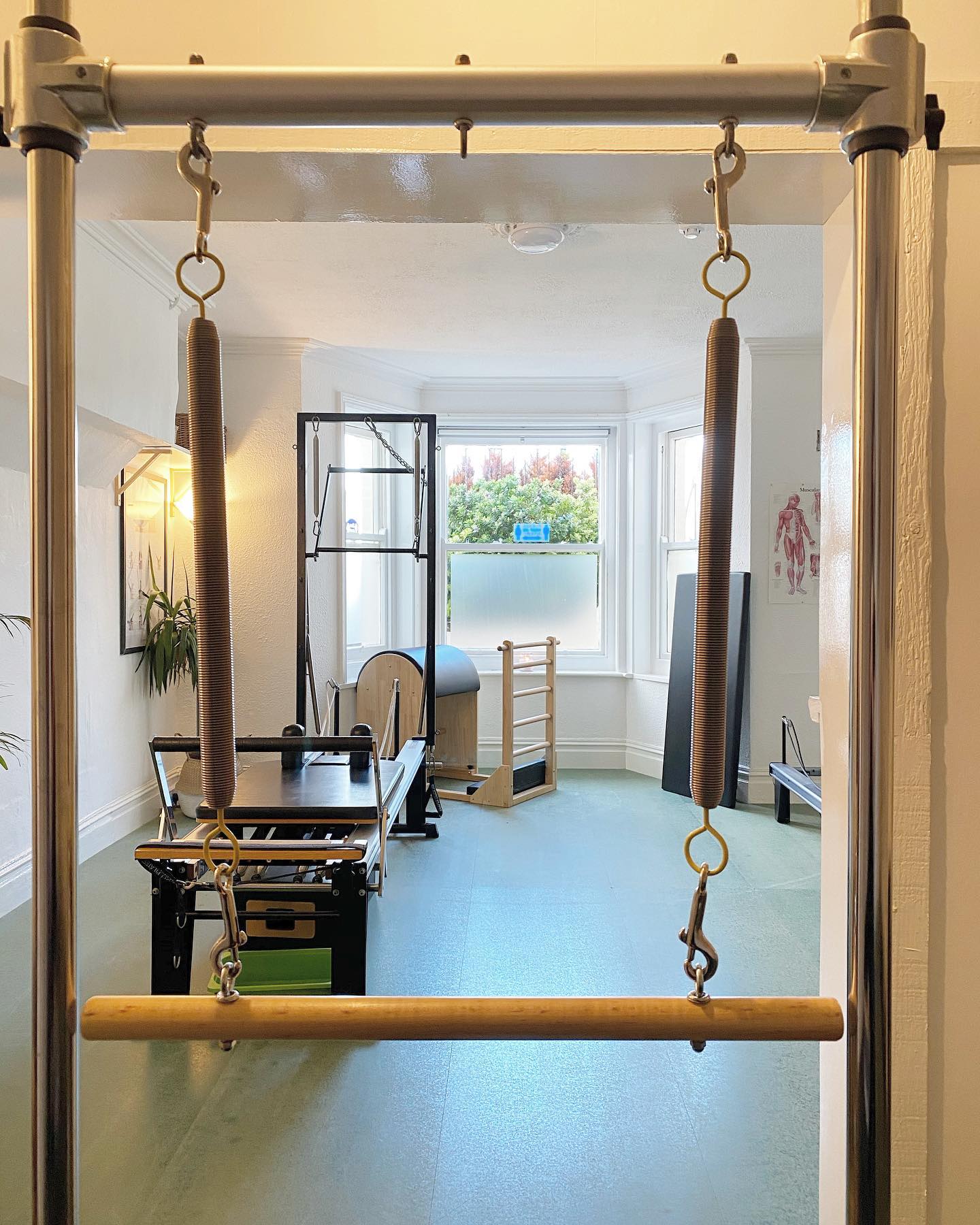 We are back for a little “summer” break 🤣.
Classes are busy so we’ve added extra group apparatus classes to the timetable, and We can now offer 1:1 or 1:2 classes on a Saturday 🥳
If you’re interested in starting Pilates feel free to drop us a DM or email, and if you cannot see something on the timetable that works for you, let us know, there’s always a way to get you in somewhere somehow.