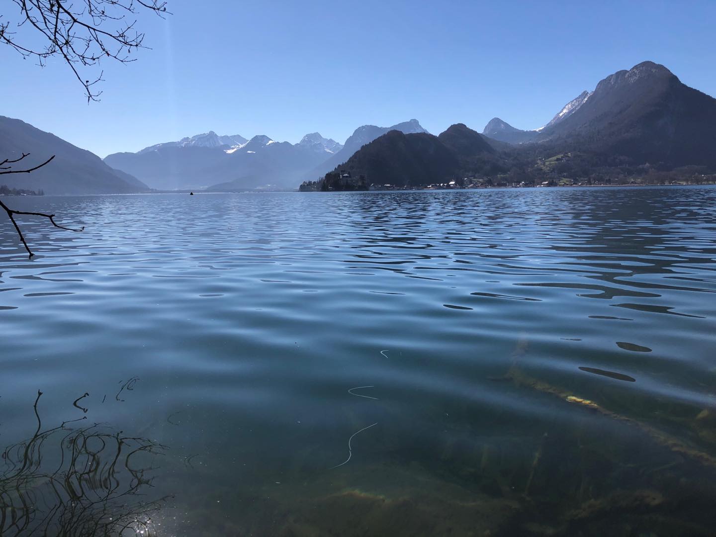 First swim so so cool ! La crique est encore plus belle que l an dernier...la température de l eau ne peut que monter 🤩❄️ #loveyourself #lovegaia
