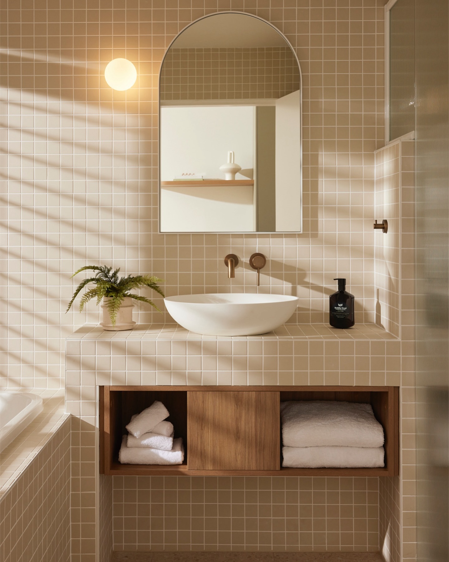 Oof I loved designing these bathrooms for @theberryview 📸 @lynden_foss Design and Styling 🙋🏻♀️