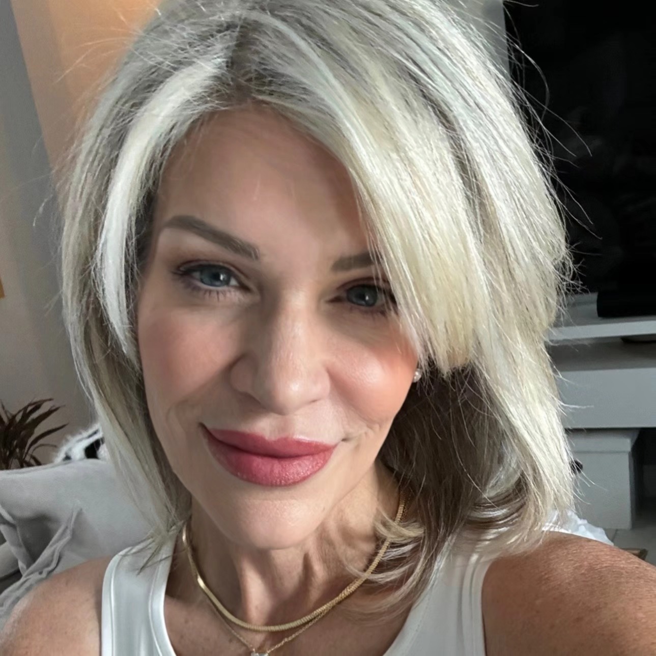 My gorgeous client from yesterday rocking her new lips & eyeliner 🙏❤️🥰
#lasvegasmicroblading #lasvegaseyebrows #lasvegaspmu #lvmua #lasvegaslashes #lasvegashairstylist #lipblushinglv #lveyeliner #lvtattoo #lvlips #lasvegaslipblushing #lvlipblushing #lasvegasbeauty #lasvegasmakeup #cedarcitylashes #cedarcitypmu #cedarcitymicroblading #southernutahmicroblading #southernutahpmu #utahpmu #utahmicroblading #utaheyebrowtattoo #envyussalon #bodyspasalon #audrey.elaine.artistry #lasvegasmoms #lvmoms #lasvegas #vegas #fyp