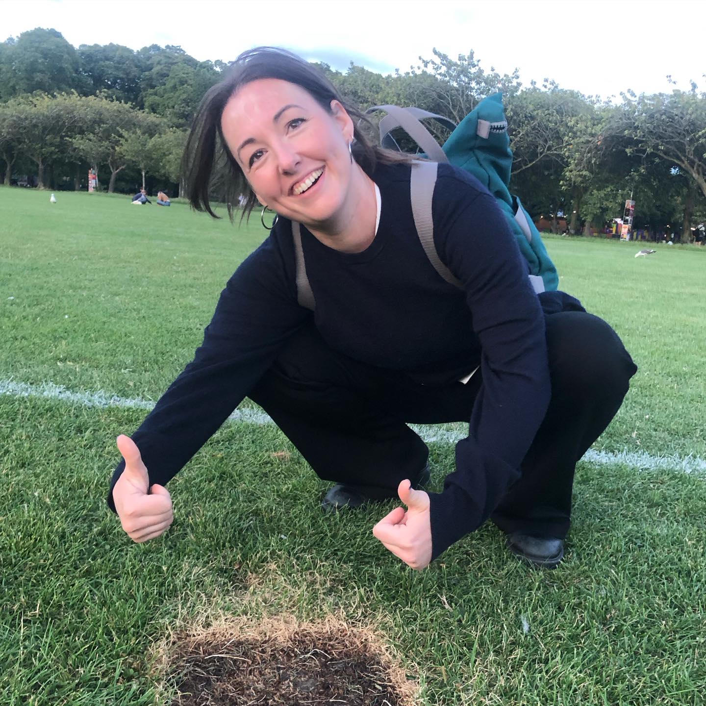 BIG 4-0 FOR MY WORK WIFE, MY BESTIE @krystalevanscomedy ⭐️ FUNNY ⭐️ TALENTED ⭐️CREATIVE ⭐️ CARING ⭐️ &MORE ⭐️ WISH HER A HAPPY BIRTHDAY WHY DONT YOU!!!!!