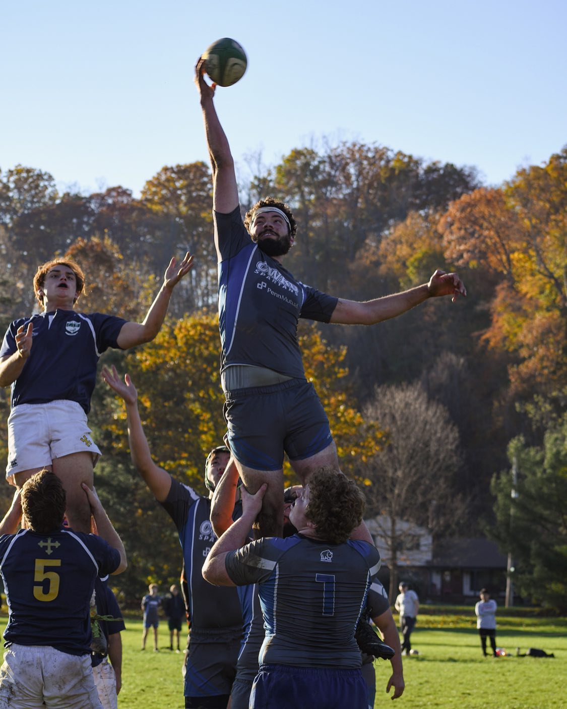 what a sick rugby lineout🏉
.
.
#abigaillindseyphotography #cwrurugby #rugby #sportsphotography #sportsactionphotography #photographysports #rugby🏉 #rugbygram #sports #lineout #rugbylineout #sportphotography #sportphoto #sportsphotos #actionphoto #jcurugby #collegerugby #cwruspartans #rugbychampionship #rugbyphotography #rugbyphoto #sportsphotographer #sportsphotos #clubsports #challengercupchampions #challengercup #clerugby #clevelandrugbyleague #clevelandrugby #photosports