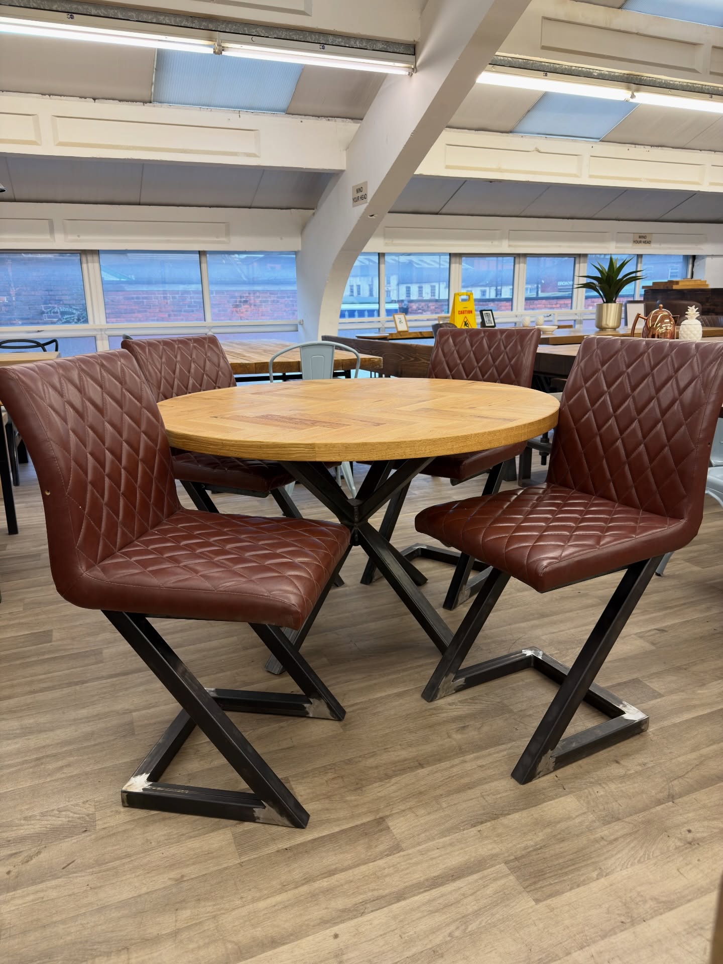 We have these 4x leather chairs with bespoke bases instock in our sale section. £50 each bargain
#sheffield #bespokefurniture #chairs #leatherette