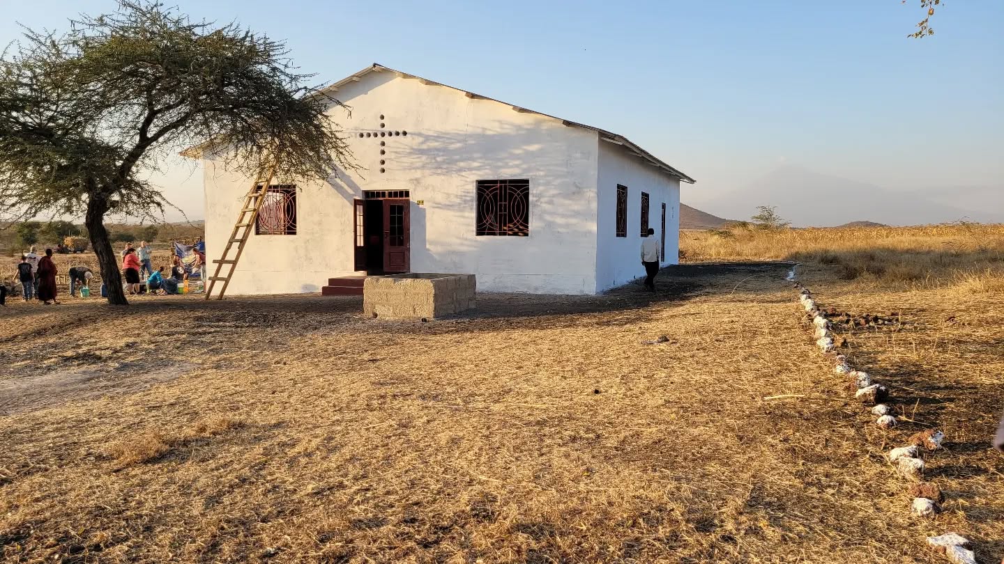 The ARC team has had a successful week! Both churches have been painted and we are ready for dedications on Sunday.
God is Faithful.