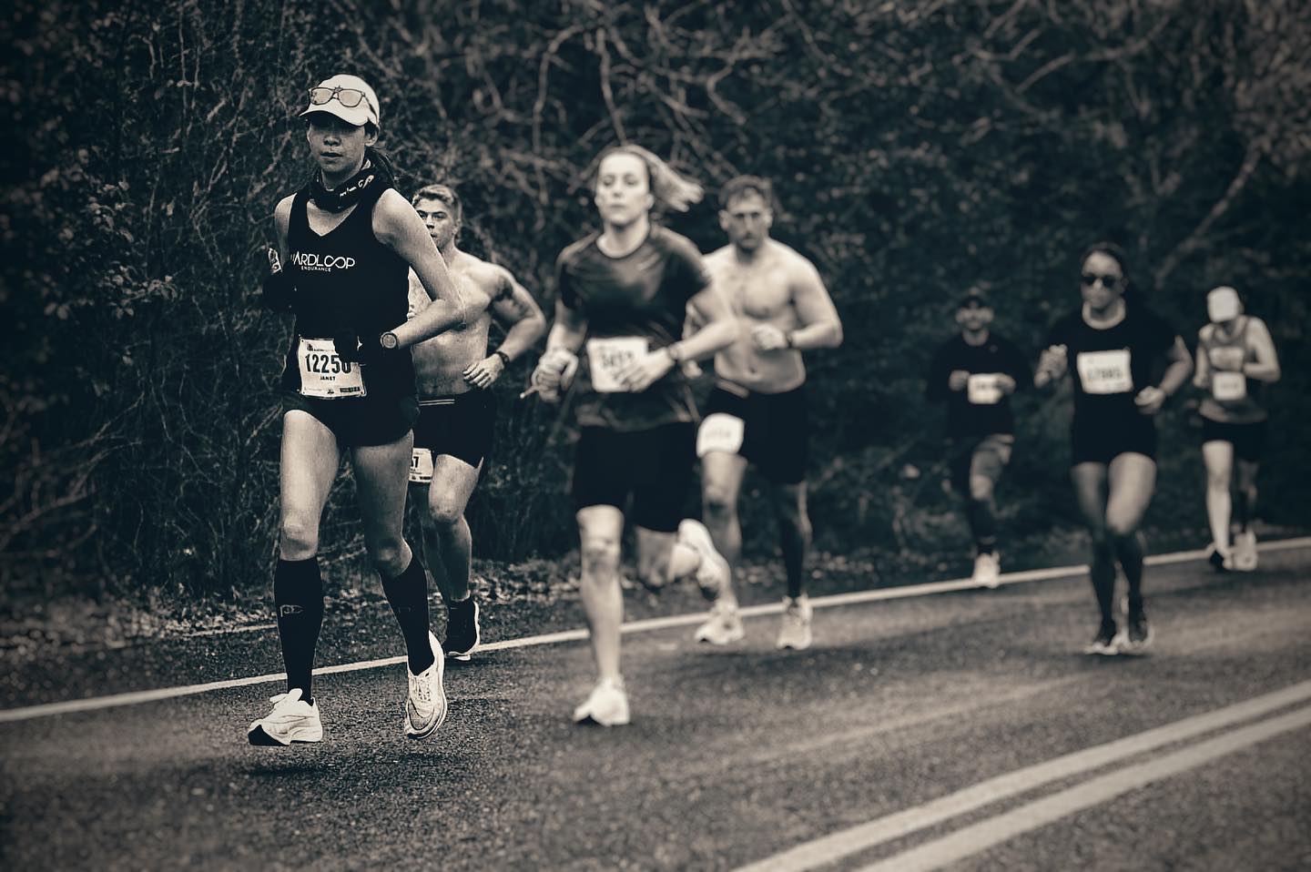 Happy International Women’s Day to all our strong and fearless women athletes and coaches leading the way!
Hardloop is proud to have 3 of 5 of our coaching team as women and half of our athletes we work with ♥️
This picture from Austin Marathon a few weeks back as one of our athletes @janet_cheung616 led the pack!
#internationalwomensday #marathontraining #womeninsport