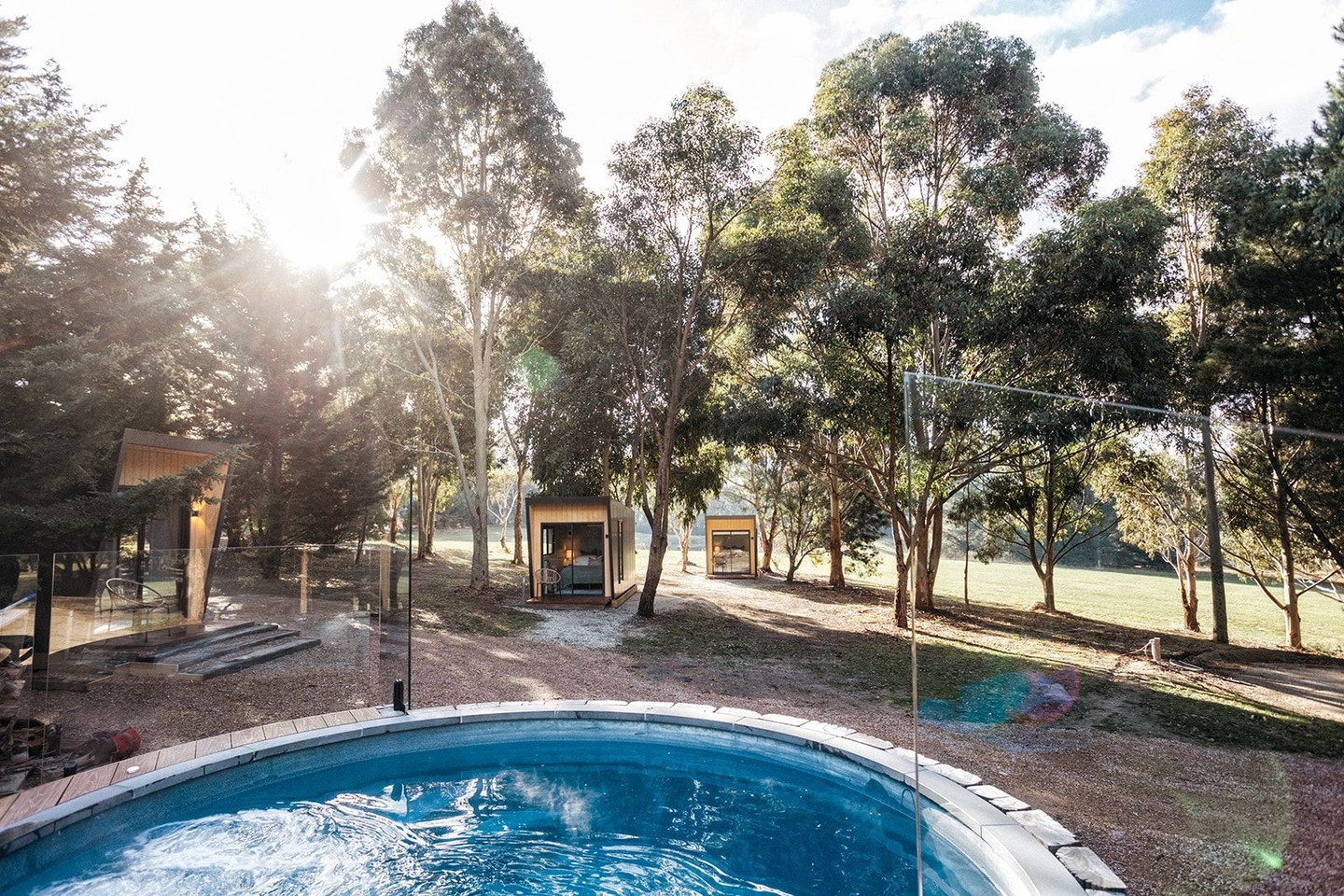A sunny summer day at Lawson Lodge starts here. The 3.5m heated plunge pool and spa is perfect for a refreshing dip before firing up the BBQ or wandering through the stunning surrounds.
With views that make time stand still, this is where relaxation finds its home.
Bookings for 2025 are available to book via our website.
.
.
.
.
#lawsonlodge #lawsonlodgecountryestate #macedon #mountmacedon #daylesfordmacedonranges #macedonranges #melbourneaccommodation #lawsonlodgeweddings #macedonrangeswedding #onehourout #onehouroutofmelbourne