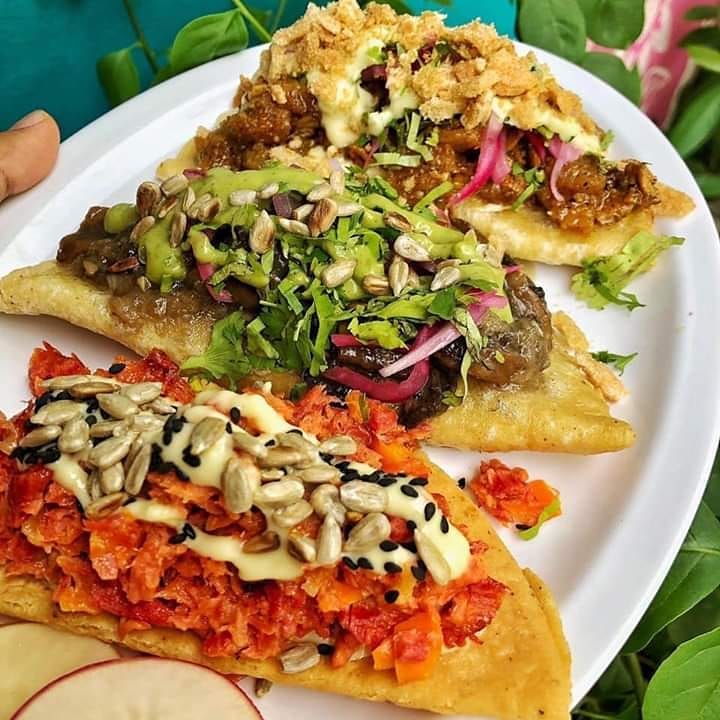 🧡 Next level quesadillas.
#versalles101