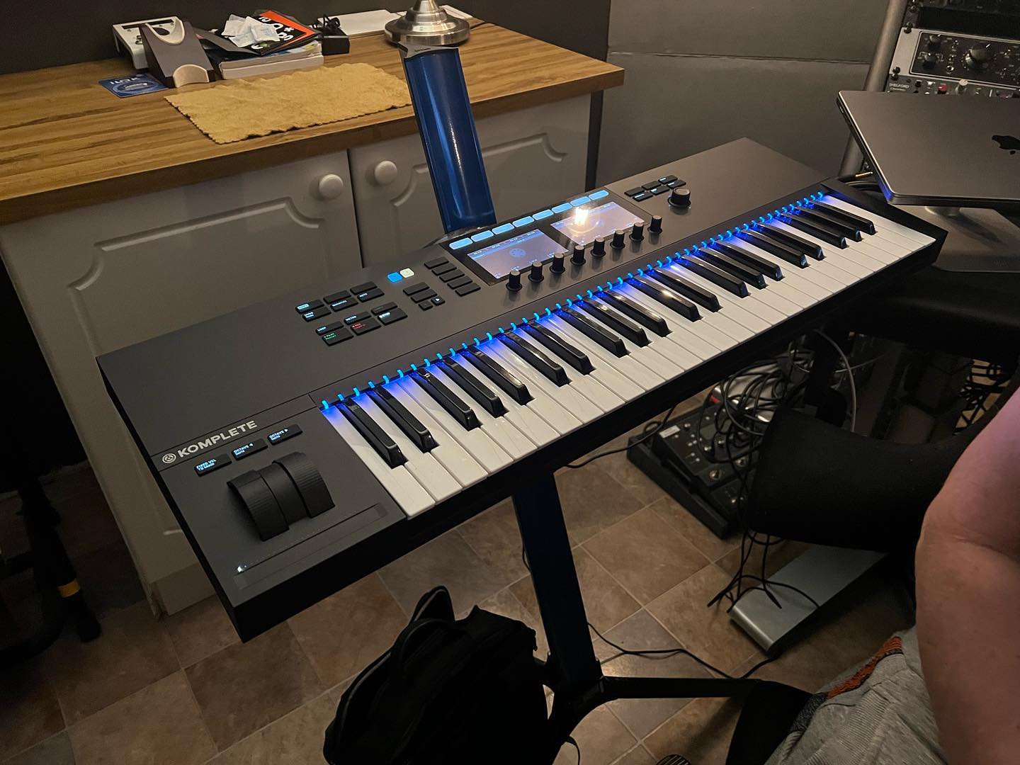 New addition to the collection of instruments! #progrock #progmetal #progmusic #progressiverockcommunity #rockmusic #norway #newmusic #norway #hardrockmusic #jazz #newmusic #taskaha #haken #dreamtheater #opeth #leprous #kemper #strandberg #dingwallguitars #tamadrums
#musicman #musicman #taskaha_official
#hurumrock #welåverock #progrockfestival #livemusicnorway #mesaboogie