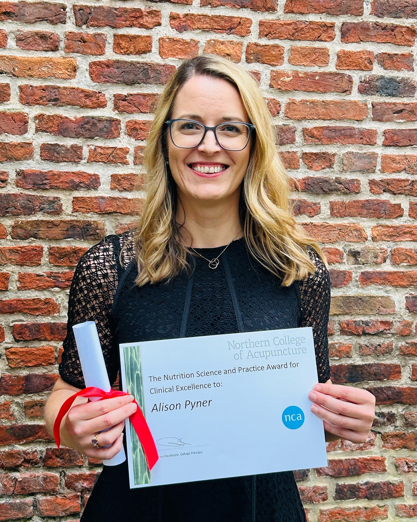 I was very honoured yesterday to receive the award for clinical excellence from the @nca_york.
I’ve been a nutrition scientist for 15 years and decided to move from lab to clinic and worked hard over the last two years to develop my clinic skills. Reflective learning was a big part of the training clinic and in part of my clinic portfolio I reflected on how I set high expectations for myself and don’t always celebrate my achievements, but I’m getting better at it! I had a lovely celebration of my award and PGDIP practitioner qualification with 8 of my amazing friends (aka my support crew!)
I’m proud that throughout my studies I have had positive personal and professional growth. I’m so excited for this next chapter in my career, welcoming clients and helping them improve their health and happiness.