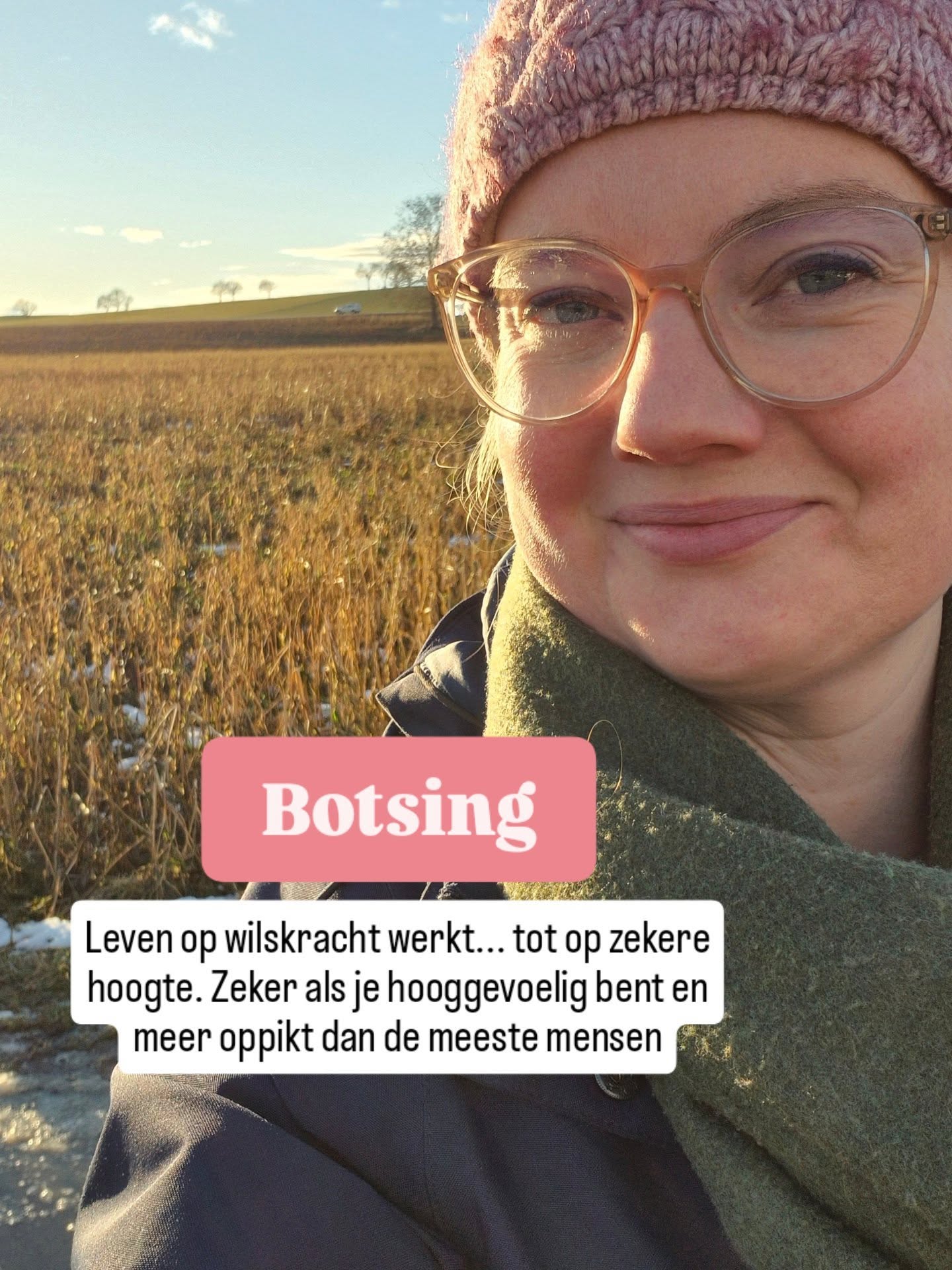 Af en toe zou ik toch wel wat minder gevoelig willen zijn 😅 Volgens mij is het leven dan een stukje simpeler, sneller, overzichtelijker zelfs?
Maar laten we niet vergeten hoe mooi hooggevoeligheid óók is, alleen vraagt het wel een andere manier van leven.
Leven vanuit energie betekent voor mij dat ik mijn gevoeligheid meeneem in mijn keuzes. In hoe ik plan, met wie ik afspreekt. Wanneer ik voluit ga of juist even rustig aan doe.
Niet altijd makkelijk, het is altijd weer voelen, bijstellen en nog eens opnieuw voelen.
Reiki helpt me daarbij. Als tool om vaker even stil te staan en te checken: hoe zit ik er eigenlijk bij? En hoe zou het eruit zien als ik dát serieuzer neem?
Ik schreef er een blog over. Over leven vanuit energie in een wereld die vooral op wilskracht draait.
👉🏻 Typ 'opluchting' in de comments als jij hem wilt lezen ❤️