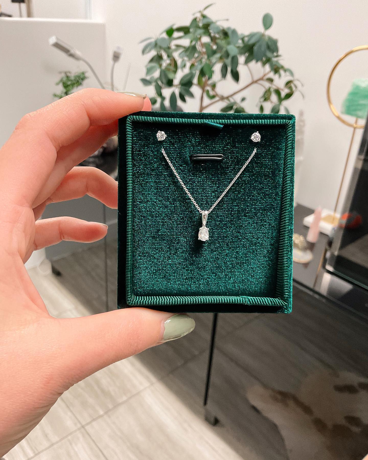 Diamond is always a good idea ✨