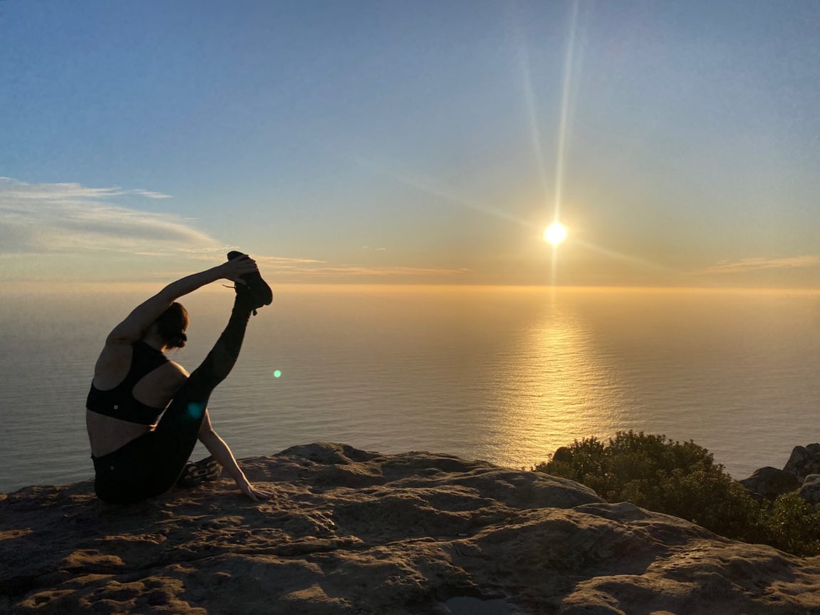 An unfiltered horizon on the top of the Lions Head.
Asana: Compass pose