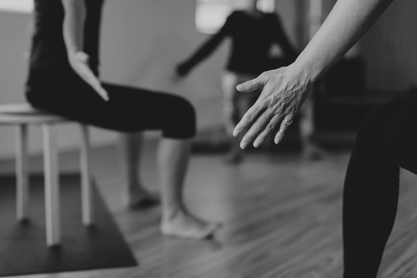 Landing and Locating. Landing meaning our ability to experience the support of gravity. Locating meaning our ability to sense where our joints are in space.
_
Recently I was listening to a podcast with Liz Koch, author of ‘Core Awareness’, and she uses the words ‘landing and locating’ a lot. They really resonate with me. She refers to our psoas muscle as a messenger muscle, deeply associated with our wild bio-intelligence. Our psoas connects our upper body to our lower body, attaching to our lumbar spine starting at the twelfth rib, crossing our pelvic basin and attaching to the inside of our femur bone. It is always trying to ground us. Our belly enteric brain and nervous systems are entwined around and through our psoas, which means it has the ability to communicate the feeling of being grounded and safe. Liz describes our ability to ‘locate and land’, as also our ‘sense of self’, our sense of safety. It is ‘how we show up in the world’.
_
If we are constantly overusing particular muscle groups, through poor form, excessive repetition, or nervous holding patterns, then it affects our body’s natural ability to ground. It can affect our innate sense of safety. This is often reflected with a tight psoas muscle, ‘tight hip flexors’, but this tightness is not the root cause, your tight psoas is telling you something… it is the messenger.
_
The GYROKINESIS® method is all about ‘landing and locating’. The method enables you to experience every part of your body, every joint moving in space, in relationship with gravity. Regular classes are held Wednesday 830am - 10am, with new class times coming soon. Get in touch if you would like a new sense of self through exploration with the GYROKINESIS® method of movement.
_
#pilatesandmovement #pilatesandmovementsunshinecoast #gyrokinesis® #gyrokinesis #movesunshinecoast #pilatessunshinecoast #yogasunshinecoast #breathworksunshinecoast #sunshinecoastpilates #sunshinecoastyoga #sunshinecoastworkshops #coreawareness #biointelligence #mentalhealth #physicalhealth
📸 #jazzyconnorsphotography